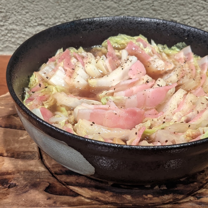 レンジで5分!白菜とベーコンのミルフィーユ蒸し